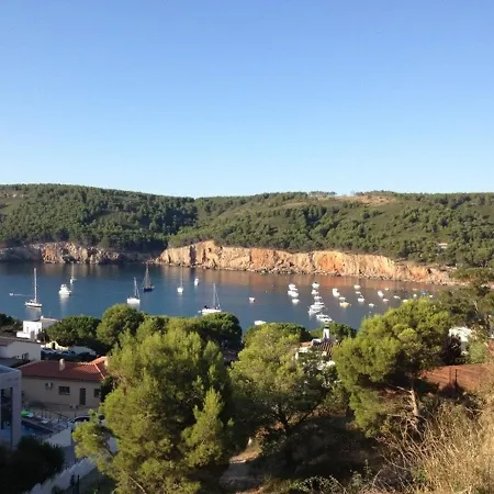 Magda Park J-2e